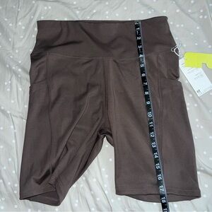 Fit Collective Light Brown Biker Shorts Size M – Workout Gym Activewear